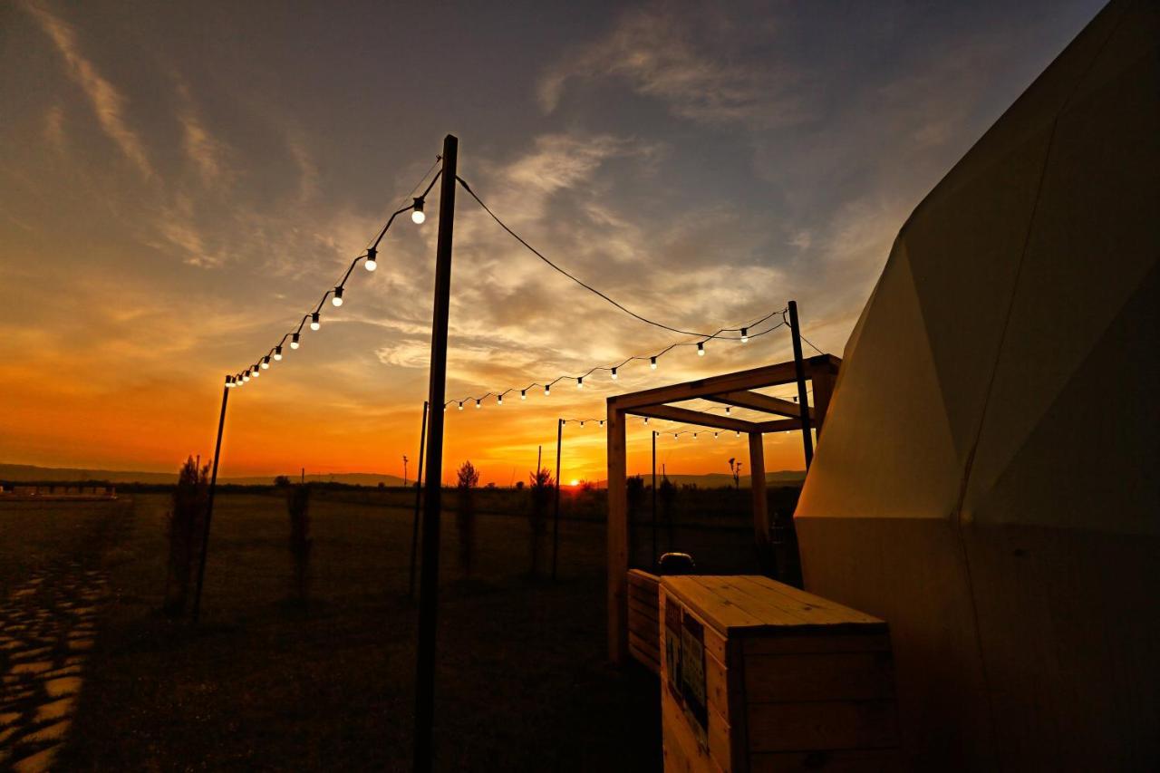 Jewelberry Glamping Hotel Mtsʼkhetʼa Bagian luar foto